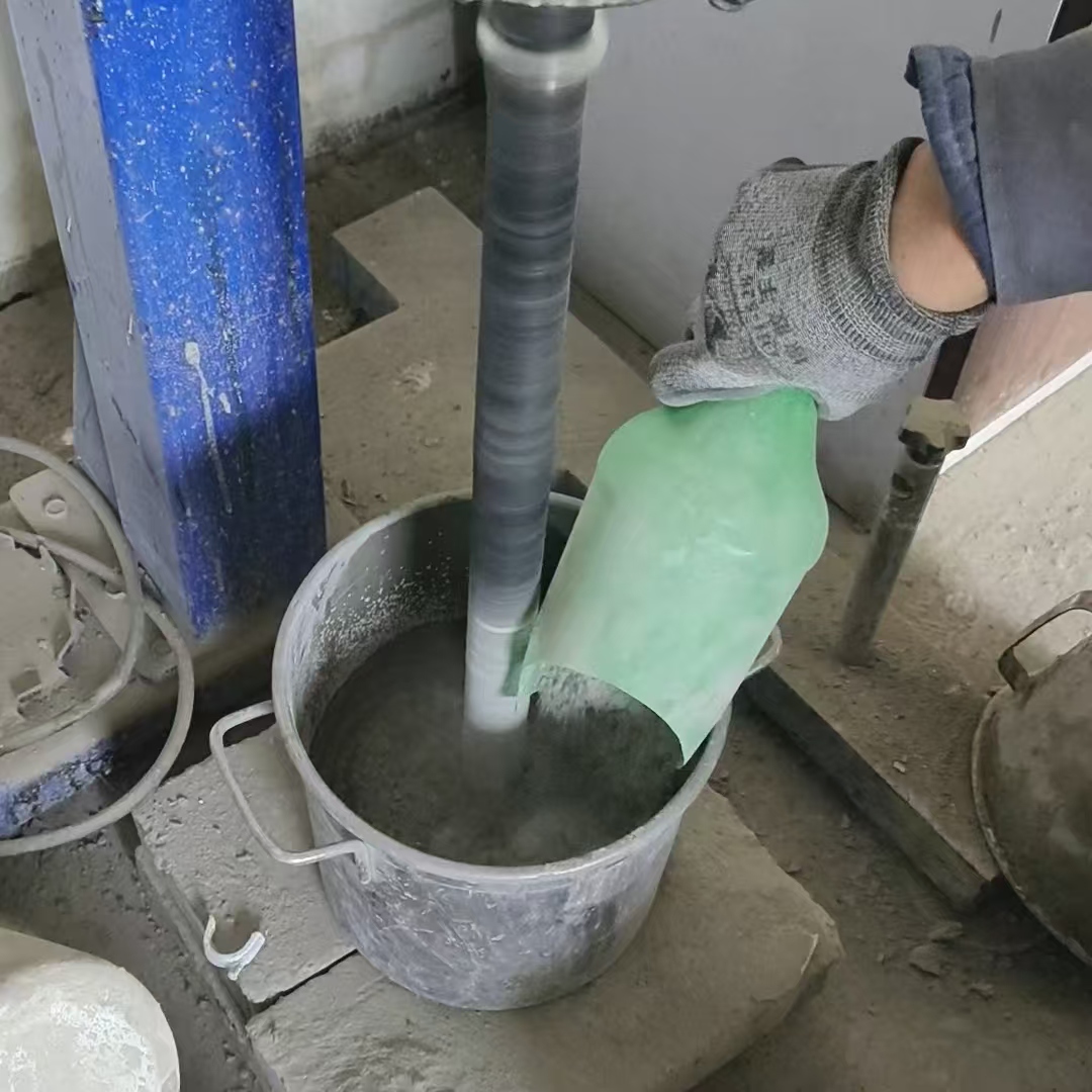 双滦桥梁公路张拉用H60压浆料与普通压浆料有什么区别？